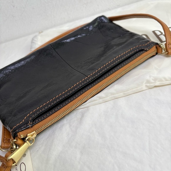 HOBO INTERNATIONAL Darcie Leather Crossbody Wristlet Shoulder Bag Purse NWT - Picture 4 of 14